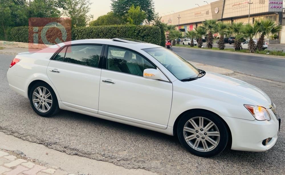 تويوتا أفالون